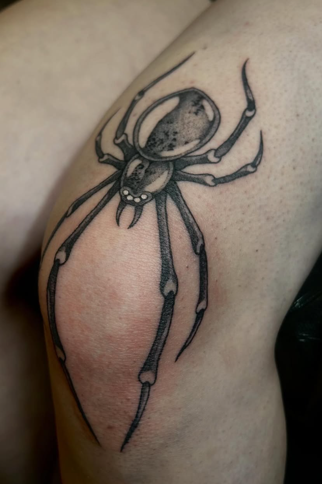 Floral tattoo by Ashlyn Hader, Ottawa Ontario