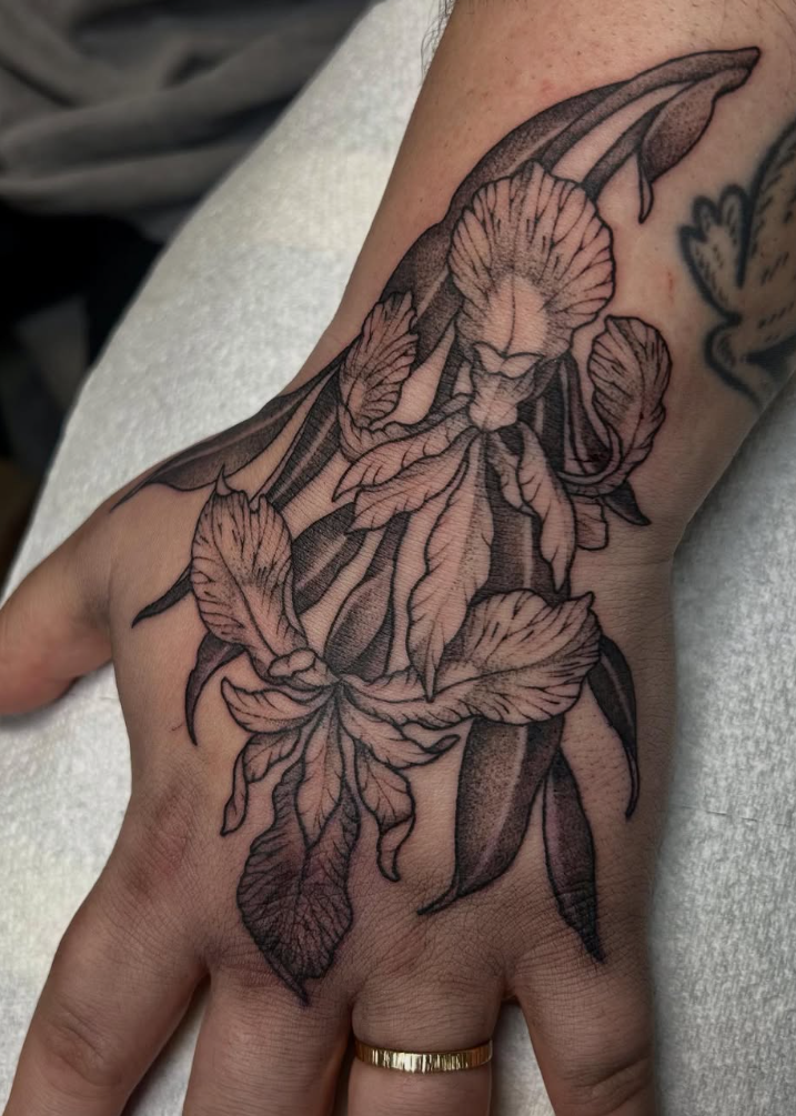 Custom floral tattoo by Ashlyn Hader, Ottawa