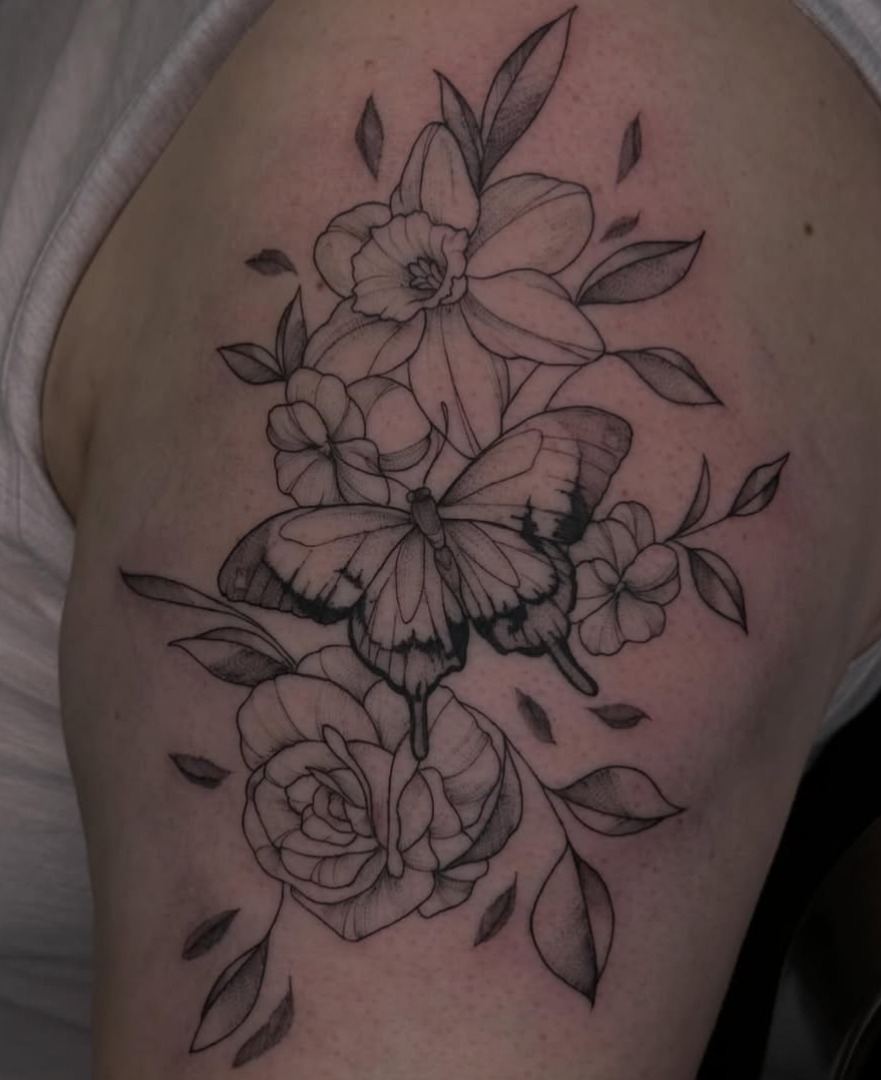 Fine line tattoo by Bailey Griffiths, Ottawa tattoo artist