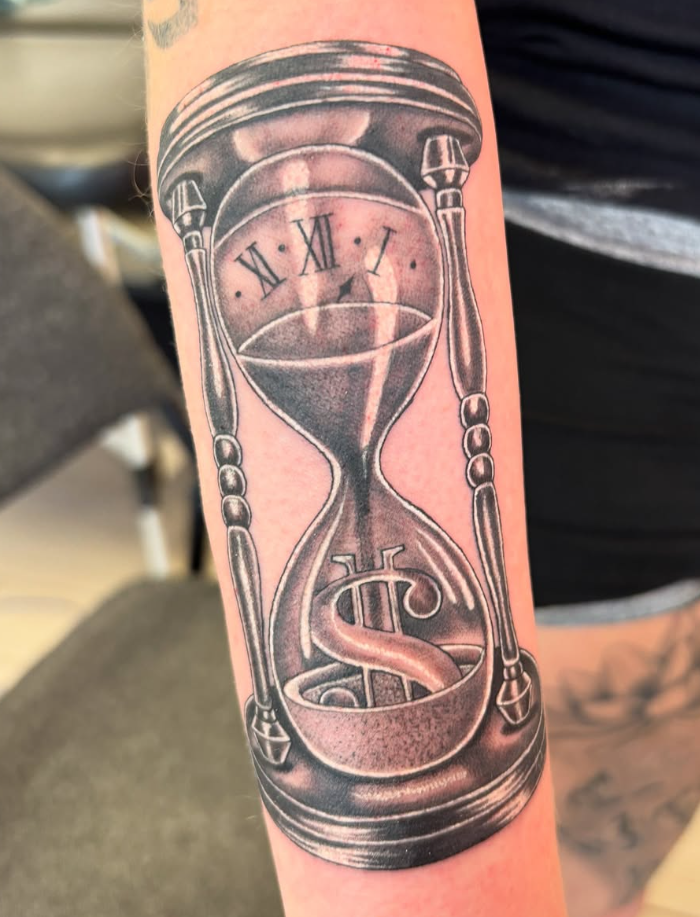 Tattoo artwork by Hannah, Ottawa tattoo studio