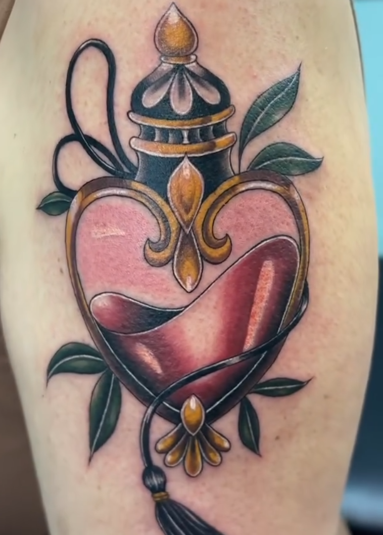 Neo-traditional tattoo by Hannah Mason, Ottawa ON